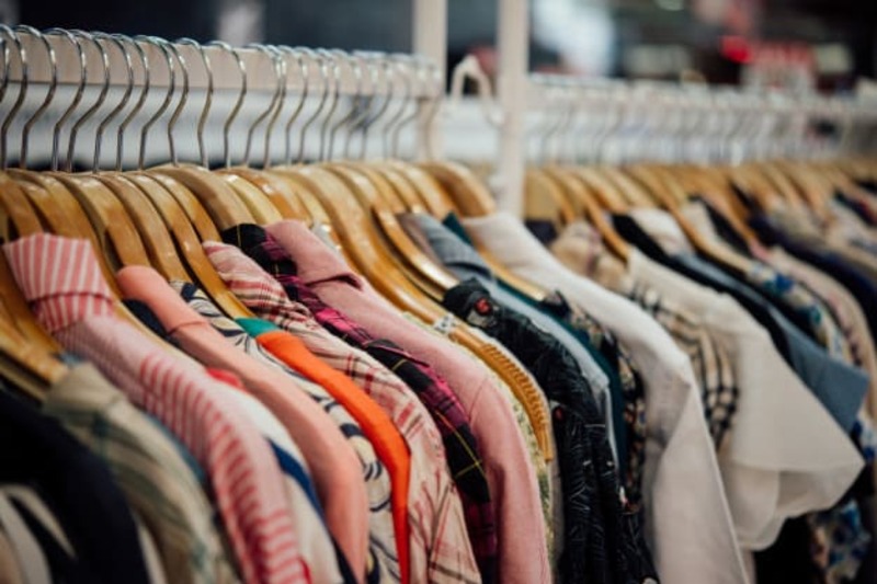 bí quyết bán quần áo online - Trustsales